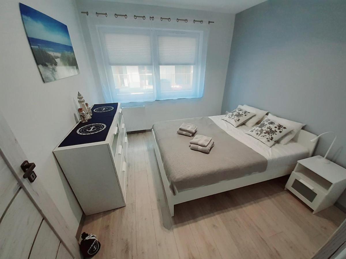 Apartament Kapitanski Mostek 17A Z Widokiem Na Port I Latarnie Morska Oraz Garazem Apartment Kolobrzeg Exterior photo